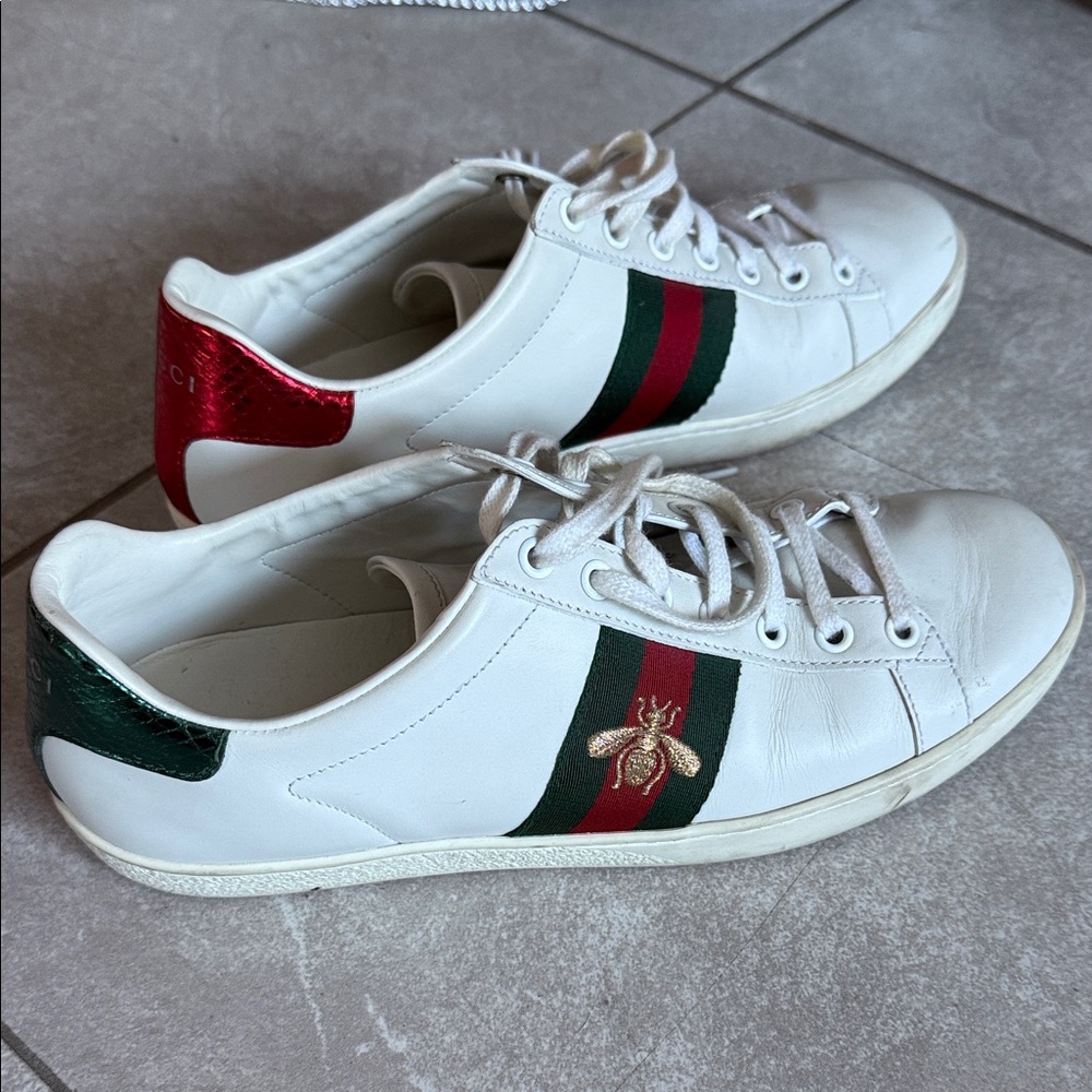 Gucci White Sneakers with Red and Green Accents